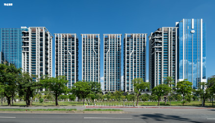 世界明珠｜台灣建築之光，點亮東區門戶，高鐵第一站，世界第一村，東區門戶正核心，核電廠等級耐震度達七級、抗17級強颱設計，超越信義計畫區豪宅，南港跨世紀建築地標。